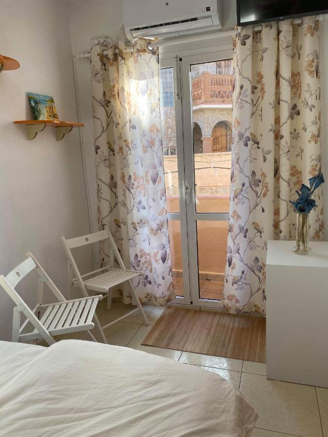 Cozy Rooms In Terraced House Fuengirola Kültér fotó