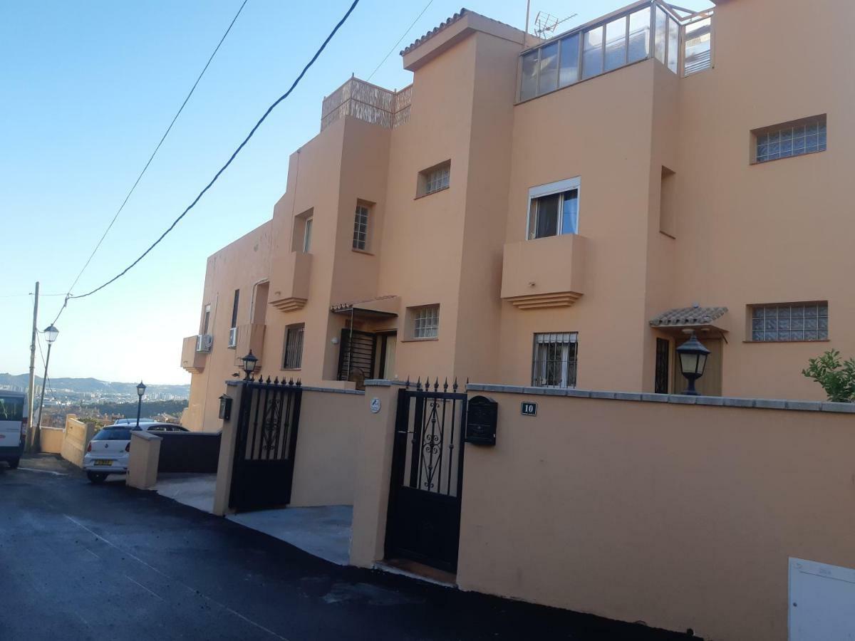 Cozy Rooms In Terraced House Fuengirola Kültér fotó